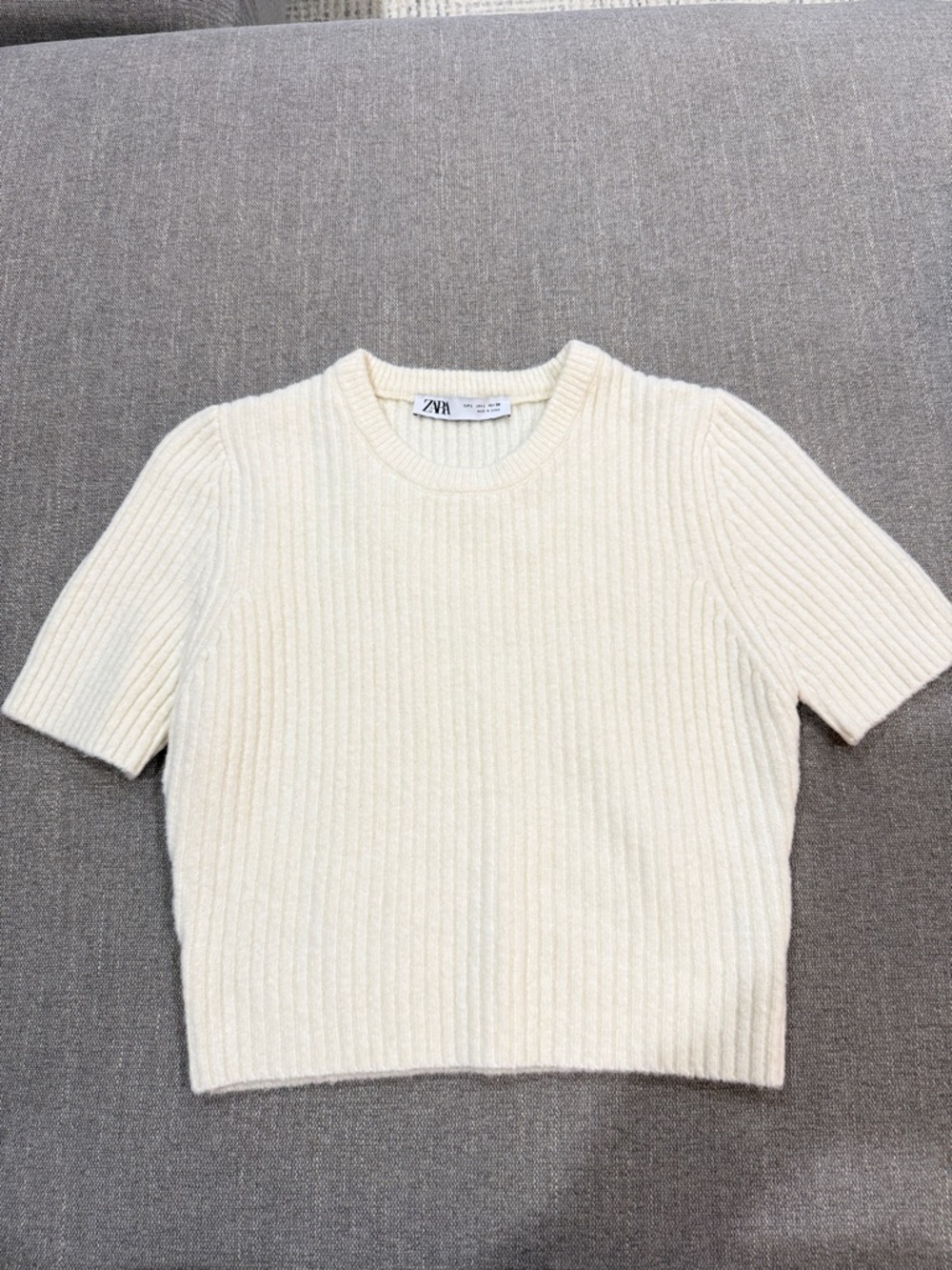 Zara Ivory Ribbed Short Sleeve Top